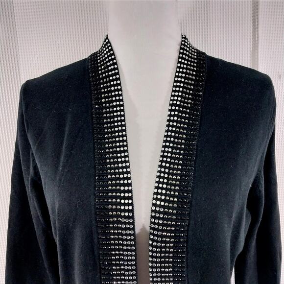 STUNNING BLACK W/BLACK, GRAY & SILVER RHINESTONE CENTER SWEATER JACKET! SZ M - Picture 3 of 9